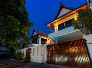 Kata Pool Apartments