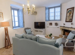 Hydra's Pearl - Blue Pearl