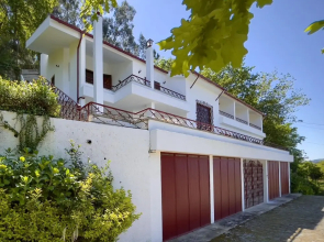 Villa Bouro - Stunning 4-bed Villa Near Geres