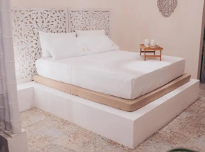 Amira 1899 Luxury Suite