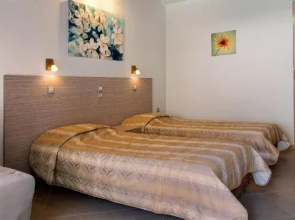 Studio Nikos