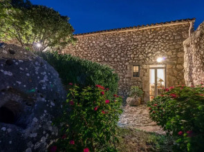 Askos Villa