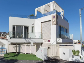 Villa Iris