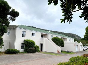 Ocean Pearl Apartment