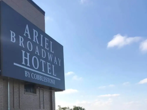 Ariel Broadway Hotel