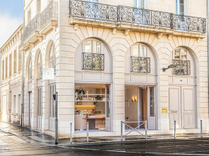 La Maison De Blanche