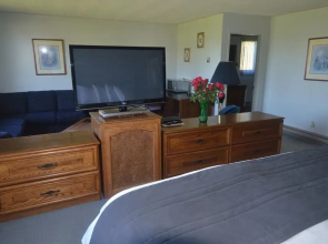 New Age Motel Inn