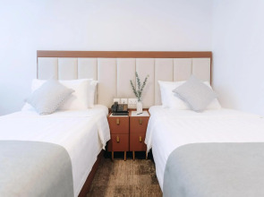 Santa Grand Hotel East Coast, a NuVe Group Collection