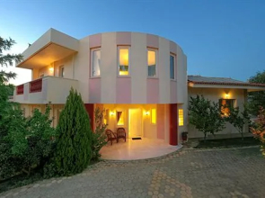 EXPLOR Mansion - Inclusive Experience