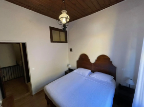 Captain Vasilis Hotel