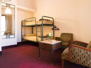 Ron Hotel