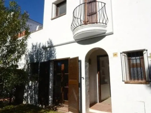 Casa con parking, ideal para familias