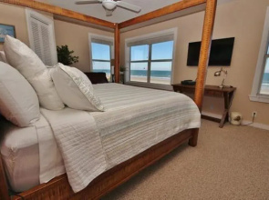 Beachside Vista Apartment 4