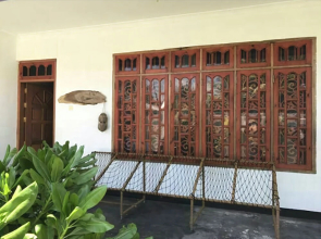 Serene Blue Bowls Surf Inn