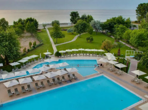 Olympian Bay Grand Resort