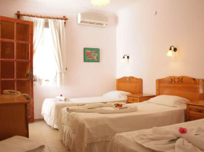 Toloman Hotel Bitez Beach