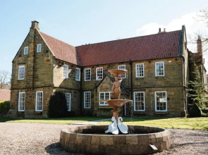 Pinchinthorpe Hall