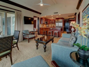 Hale Tiare 2 Bedroom Condo by RedAwning