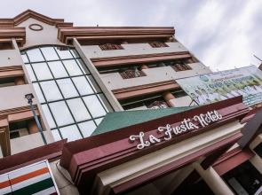 La Fiesta Hotel