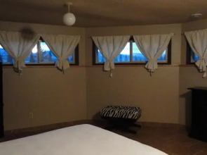 Kasa de Piedra Guesthouse