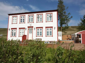 Aurora Farm Hotel