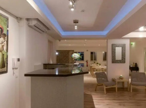 Villa 8BD W private pool Tennis courts e Putt