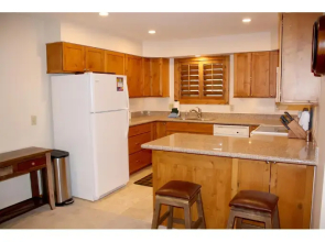 Woods Manor Condo