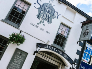The Snooty Fox