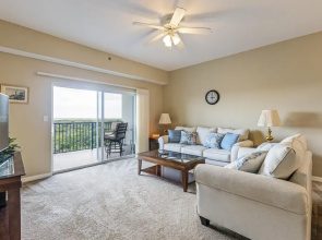 Estuary Views Close to Pool Amenities Walk to Beach 9 505