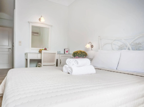 Arion Bay Hotel