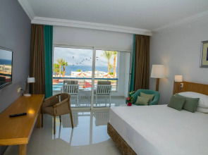 Renaissance Sharm El Sheikh Golden View Beach Resort