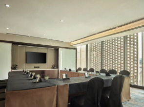 Hotel Stripes Kuala Lumpur, Autograph Collection