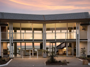 Shore Cliff Hotel