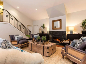 Mantons Creek Estate & Lodge