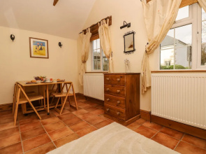 Manor Farmhouse Cottage