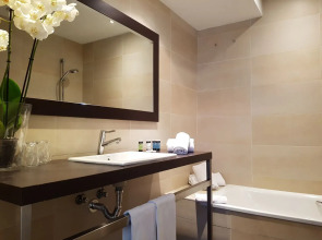 Отель Ramblas Internacional