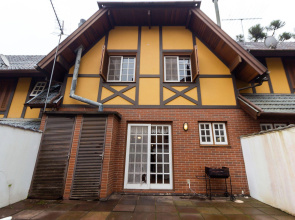 Casa 3 Quartos Condomínio Lage de Pedra