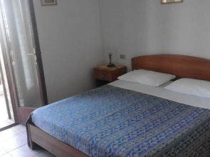 Eremo dei Poeti Country House