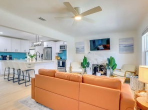 Private Hot Tub & Fenced Yard: Sleek Gulfport Home