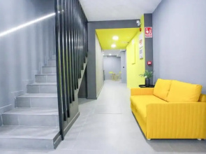 ZUR Boutique Hostel