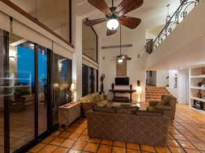 Large Villa for up to 32 People Near Medano Beach: Villa Diamante de Law