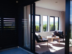 Black Estate B & B
