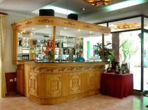 Biệt thự xanh lam