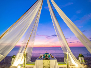 Hive Khaolak Beach Resort - Adults Only