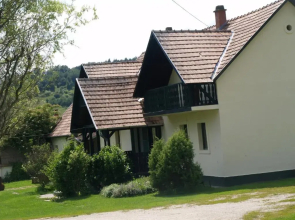 Panzió-Kemping Bekölce