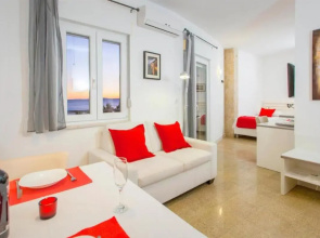 Ark Beach Apartment - Rabbit