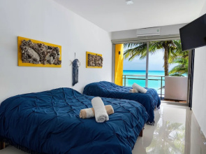 Angelina 28 Beachfront and Family Apartments - Modern and Relaxing Long Stays (20 min from Cancun Airport)
