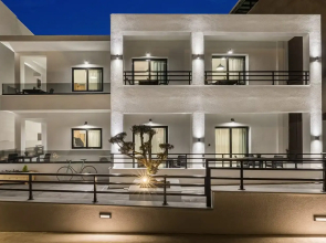 Bemyguest Plus Villa Chrisanthi