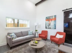 East Downtown Modern Luxury Retreat
