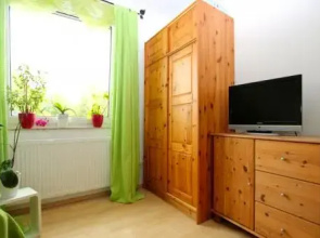2 Private Single Rooms (5099)